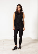 Load image into Gallery viewer, Zip Back Circle Blouse in Black