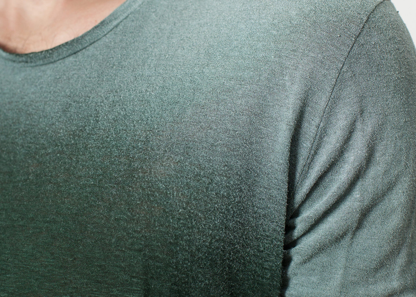 Overprint T-Shirt in Green - men's t-shirts - Ethnicyug Avant Toi