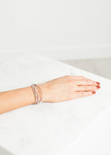 Load image into Gallery viewer, Bracelet 85 in Grey Silk/Silver