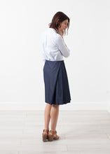 Load image into Gallery viewer, Side Pleat Skirt