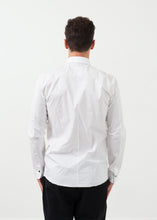 Load image into Gallery viewer, Moun Button Up