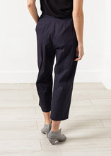Load image into Gallery viewer, Wide Cropped Trouser in Navy
