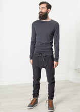 Load image into Gallery viewer, Secon Shale Shirt in Slate  - men&#39;s knitwear - Ethnicyug Hannes Roether

