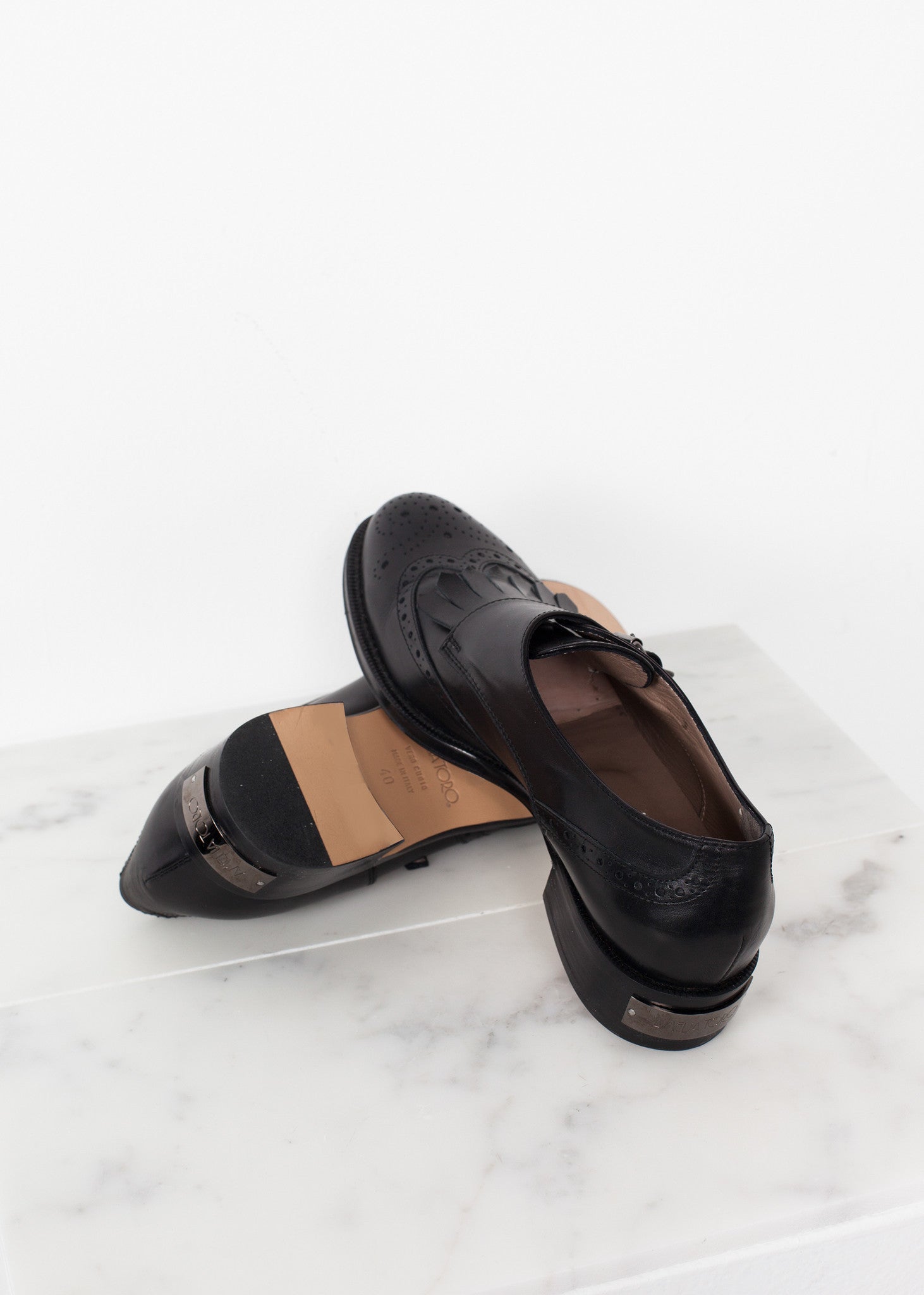 Golf Shoe in Black  - women's shoes - Ethnicyug Amelia Toro