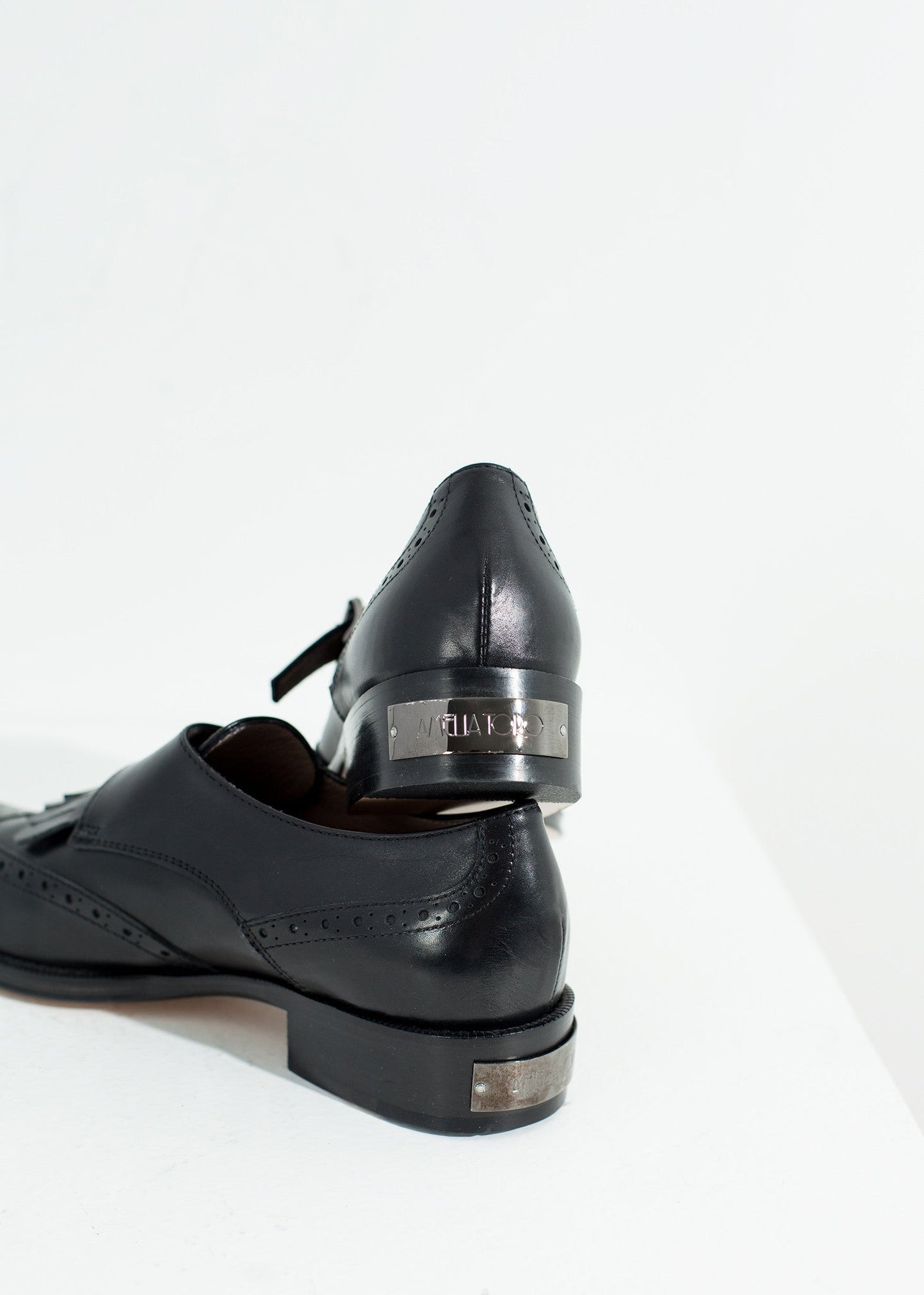 Golf Shoe in Black  - women's shoes - Ethnicyug Amelia Toro