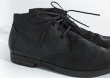 Load image into Gallery viewer, Listello Short Boot in Black

